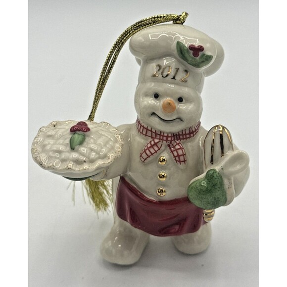 Lenox "The Snowy Baker" Snowman Porcelain Christmas OrnamentPie, Bread 2012 4”